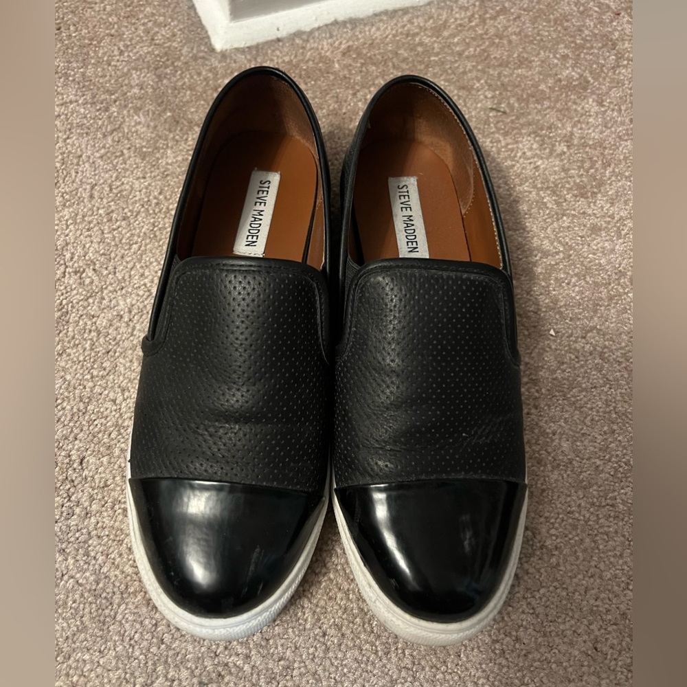 Steve Madden Leather Loafer women’s sz7.5